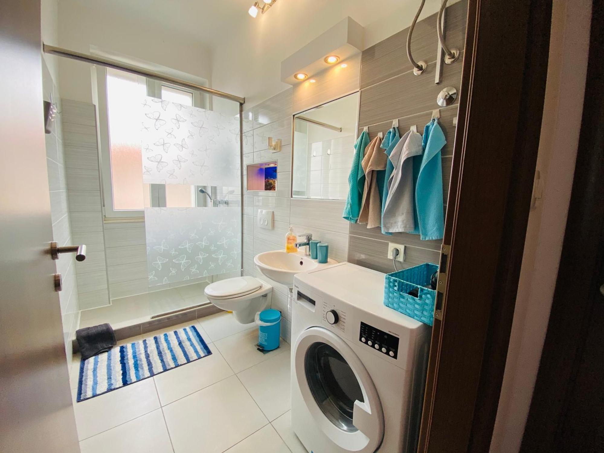 Violet Sea Breeze Apartment สปลิท ภายนอก รูปภาพ