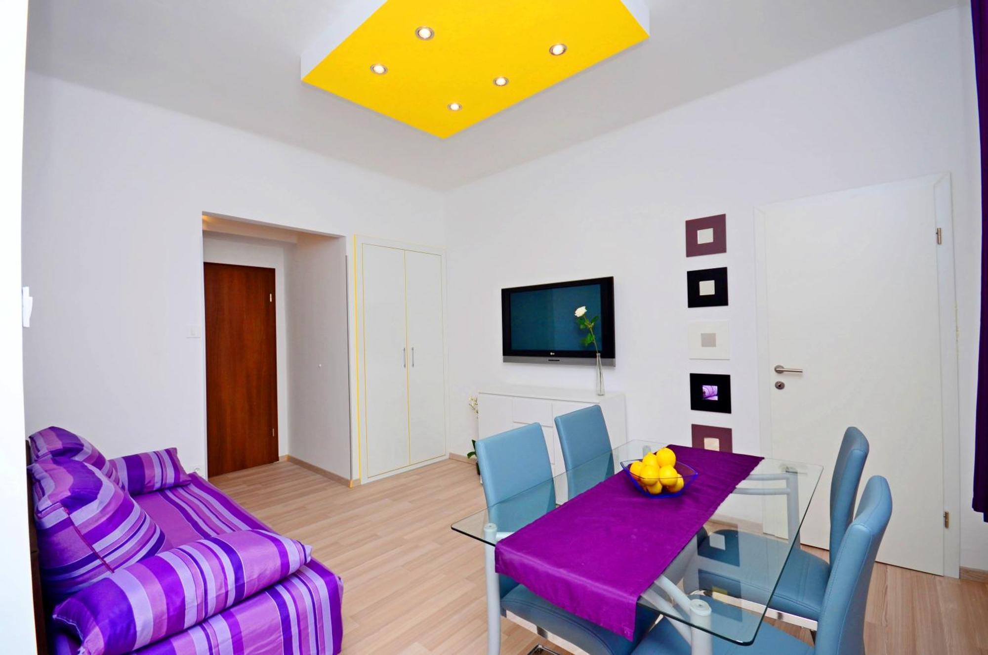 Violet Sea Breeze Apartment สปลิท ภายนอก รูปภาพ