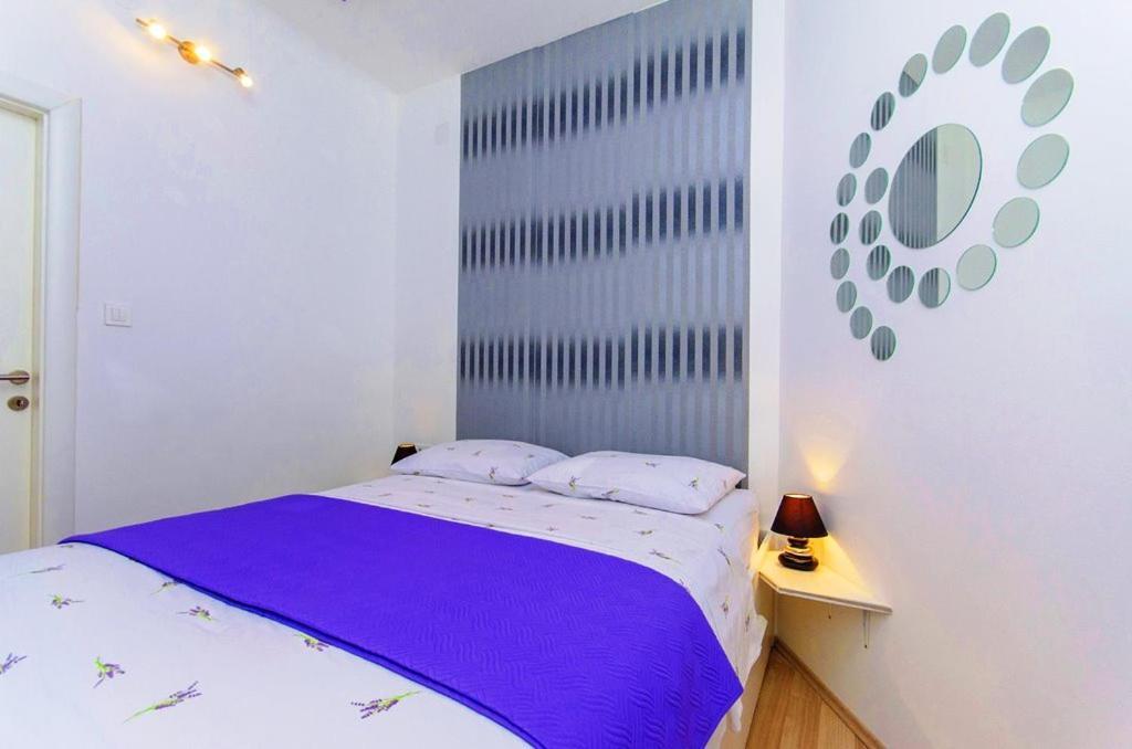 Violet Sea Breeze Apartment สปลิท ภายนอก รูปภาพ