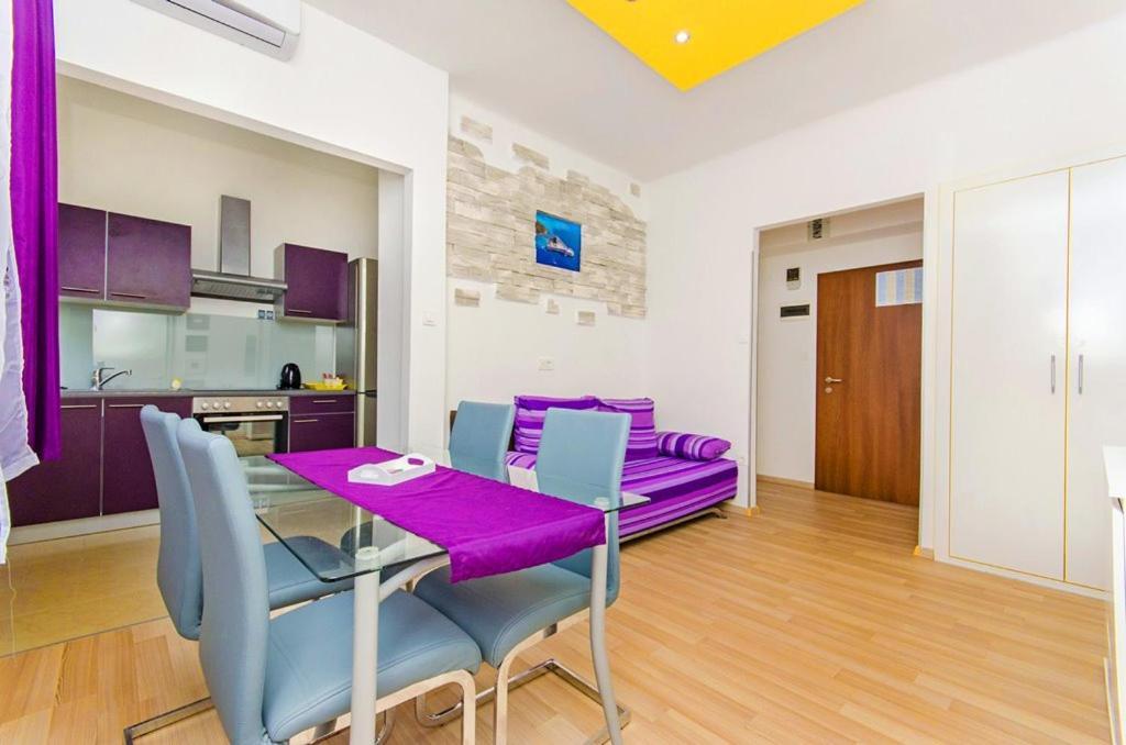 Violet Sea Breeze Apartment สปลิท ภายนอก รูปภาพ