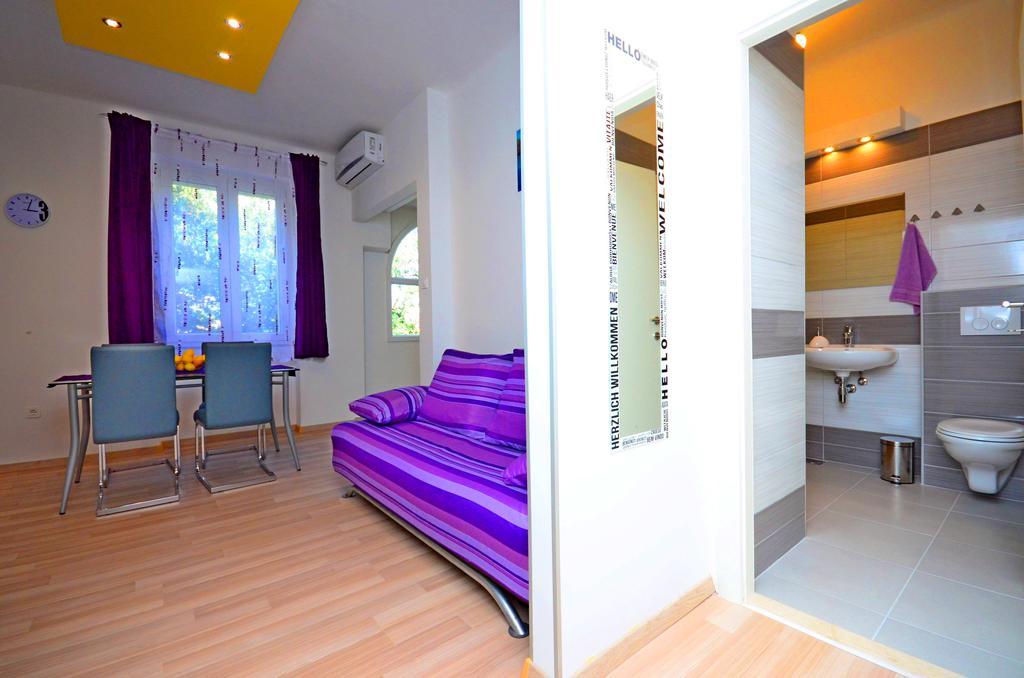 Violet Sea Breeze Apartment สปลิท ภายนอก รูปภาพ