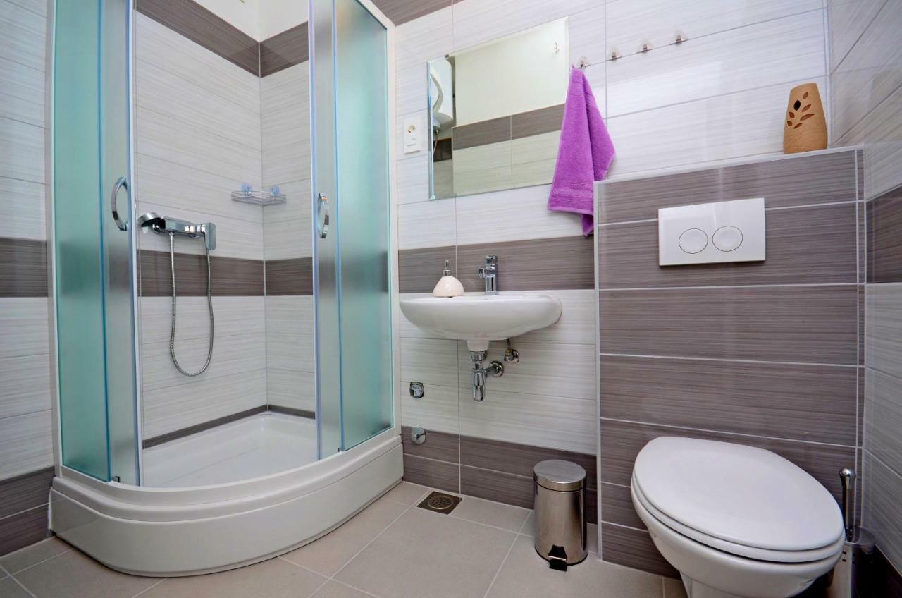 Violet Sea Breeze Apartment สปลิท ภายนอก รูปภาพ